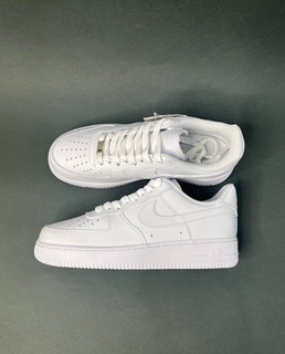 کتونی مردانه نایک ایرفورس 1 سفید Nike Air Force 1 White