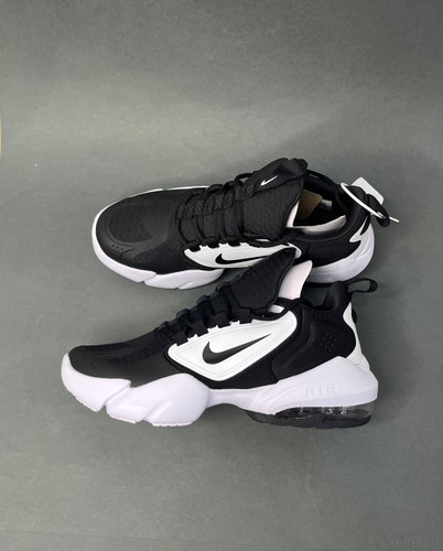 کفش ورزشی مردانه نایکی ایر مکس آلفا ساویج Nike Air Max Alpha Savage مشکی سفید